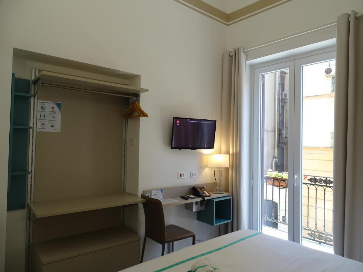 Le Quattro Stagioni - Rooms & Suites Palermo Exterior photo