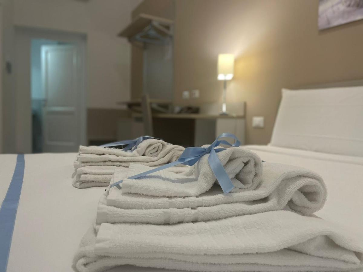 Le Quattro Stagioni - Rooms & Suites Palermo Exterior photo
